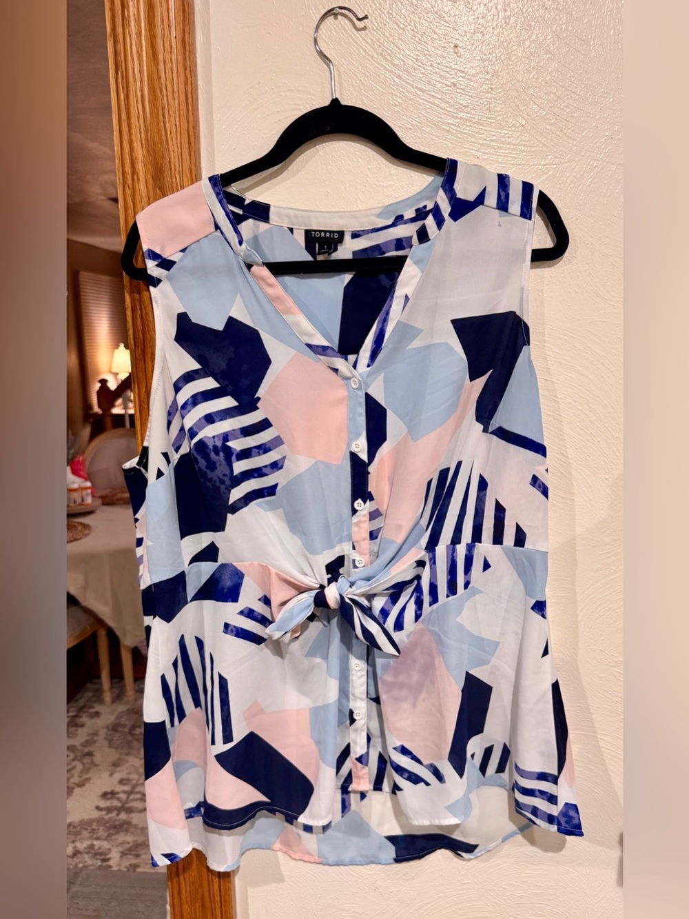 torrid Abstract Geo Tie-Front Sleeveless Top — Navy, Light Blue & Pink
